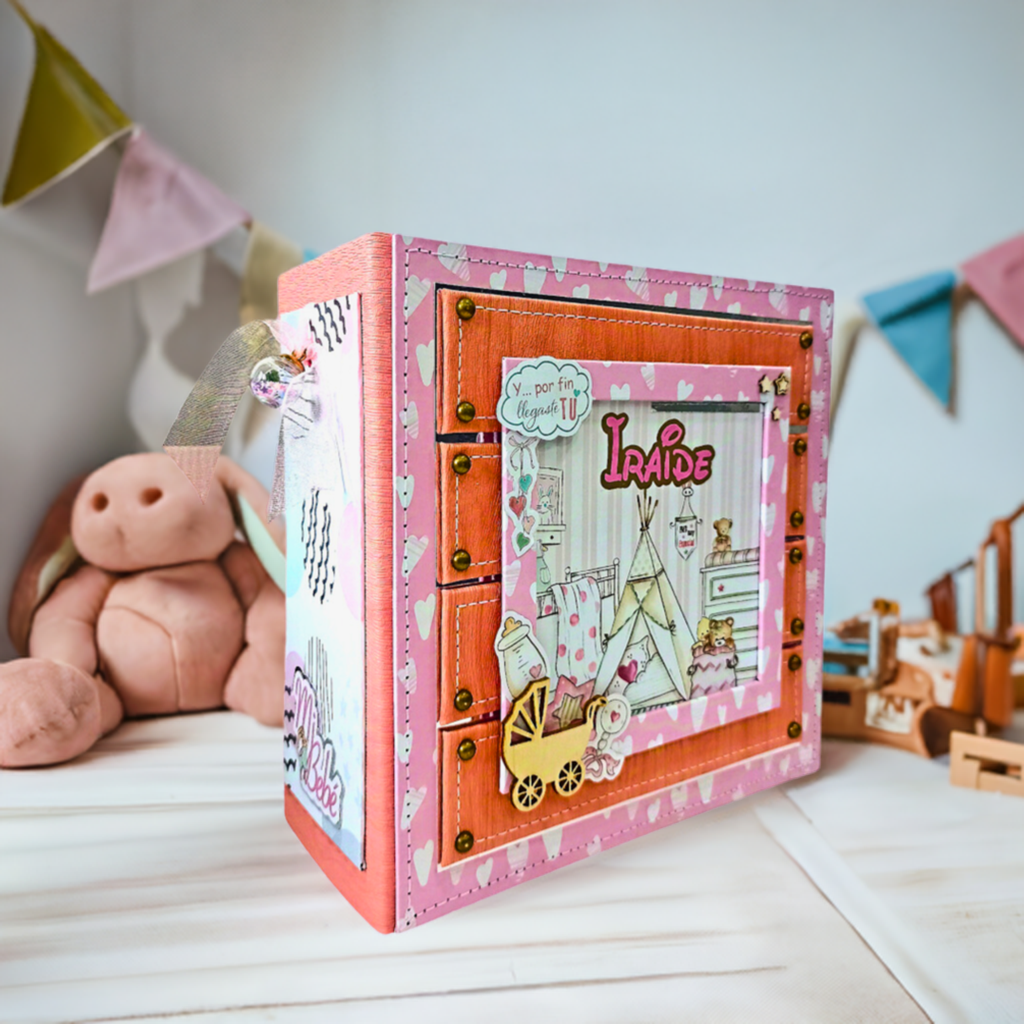 Álbum Bebé Personalizado - Mi primer añito- Niña